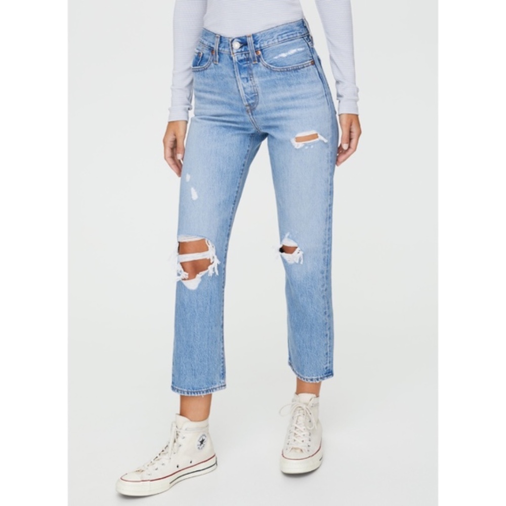 Levi's Wedgie Fit Straight Jeans in 29